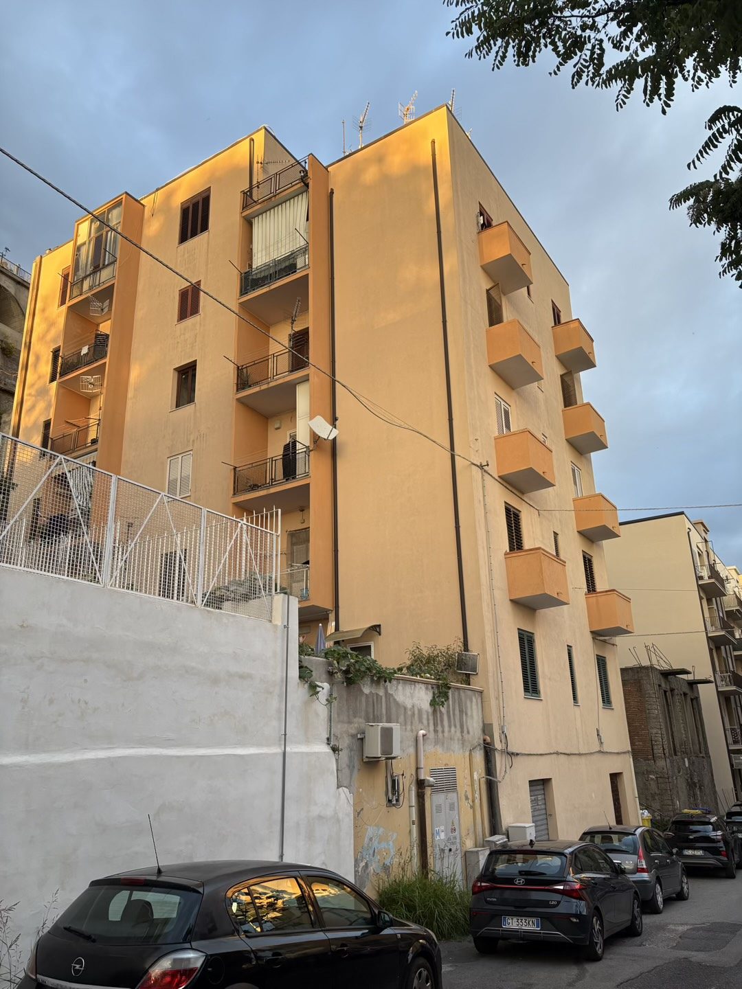 Catanzaro – Via Francesco Cilea - INVESTIMENTO A REDDITO – foto 1