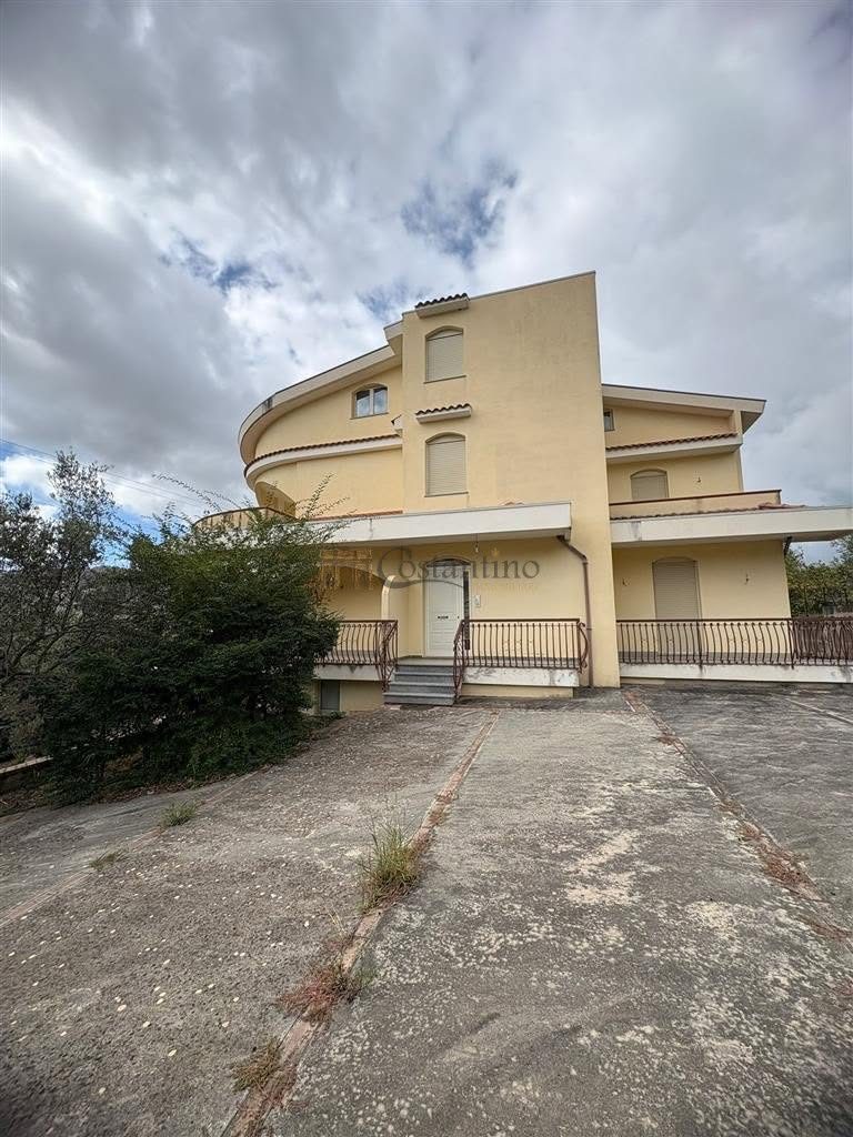Settingiano – Ampio Appartamento in Villa – foto 1